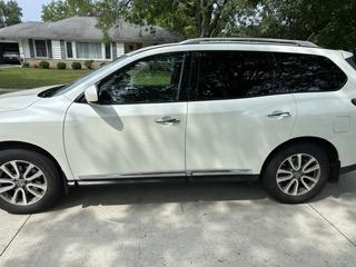 2016 Nissan Pathfinder S